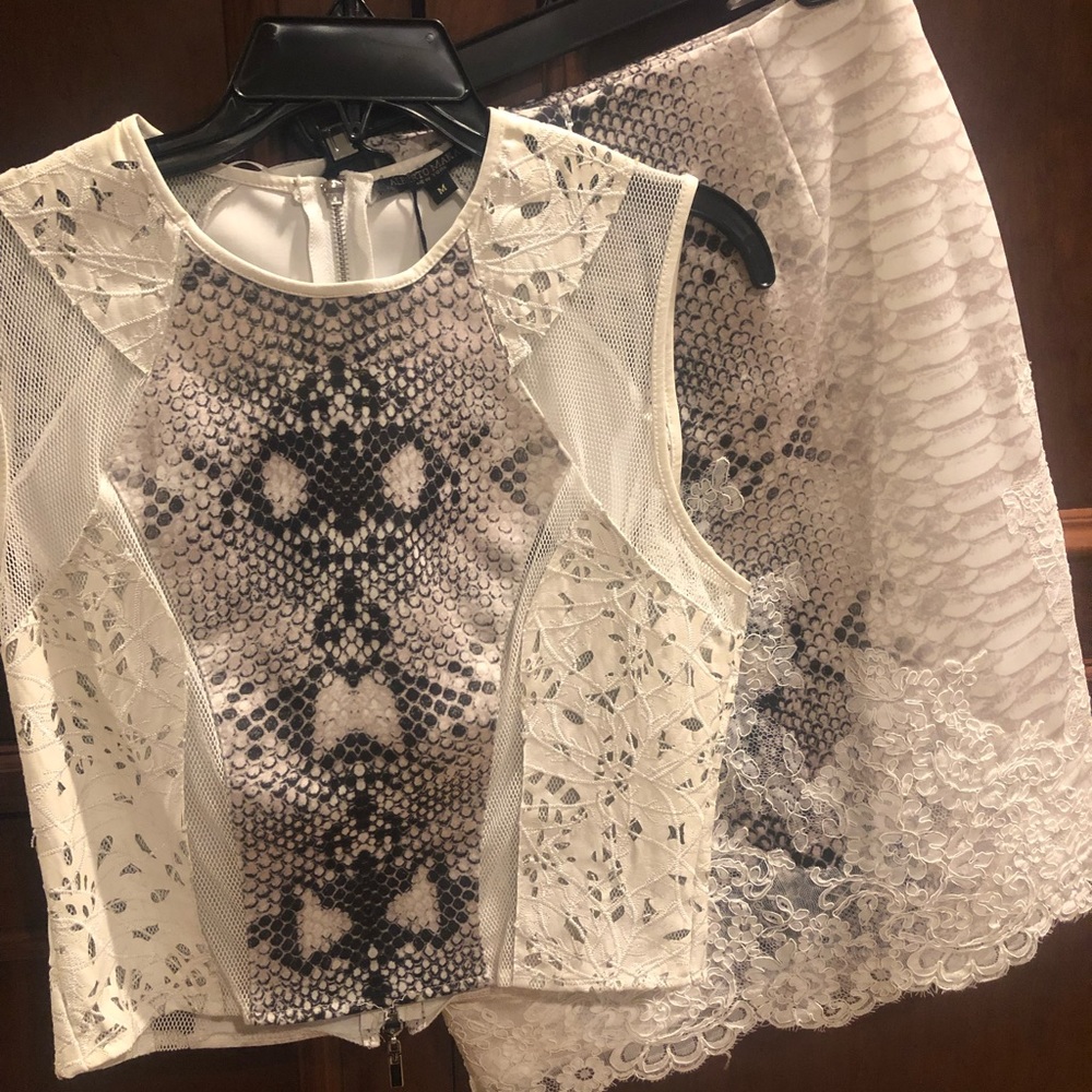 Alberto makali Two piece top and skirt